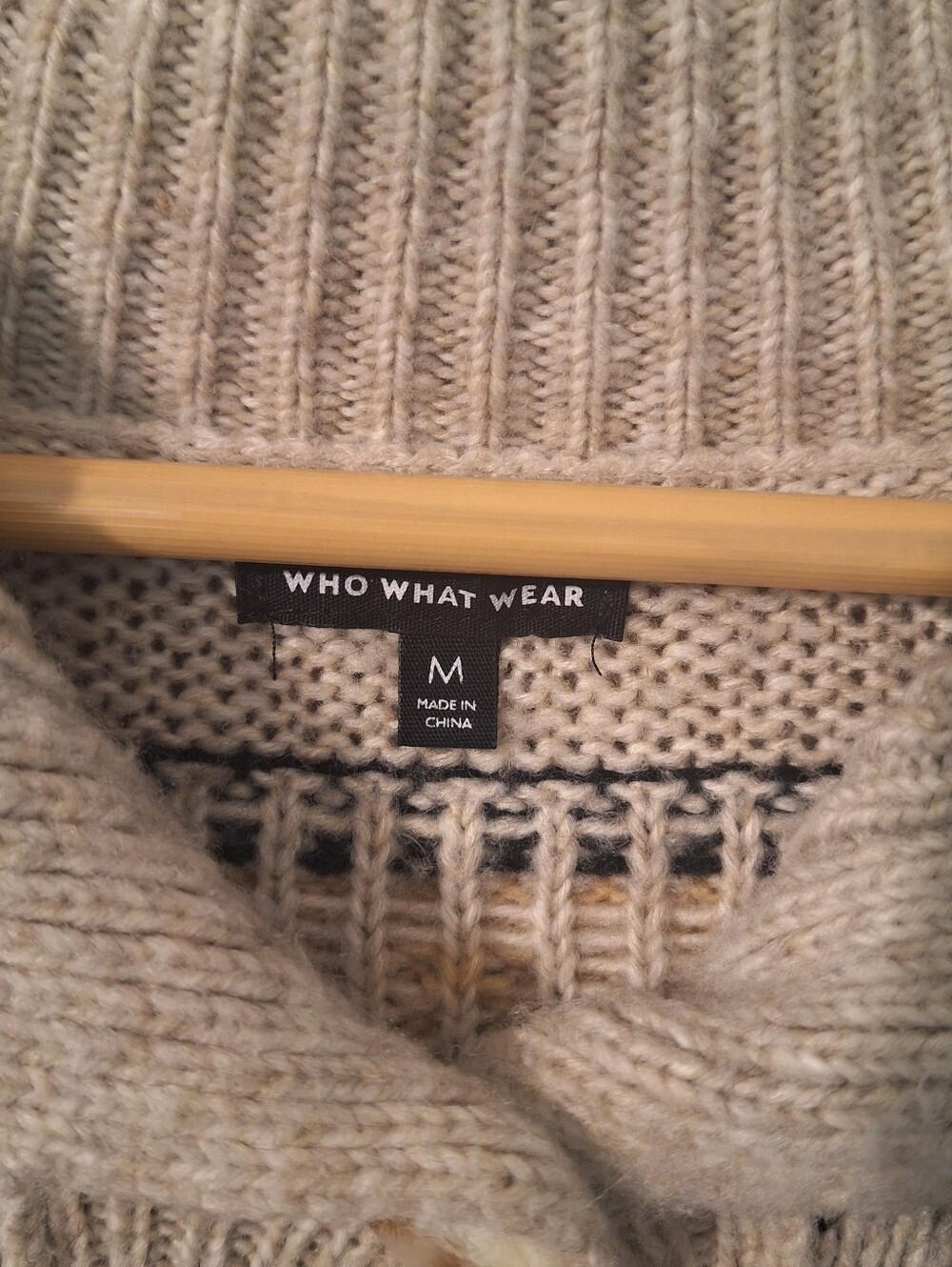 Geometric Sweater - Picture 3 of 5